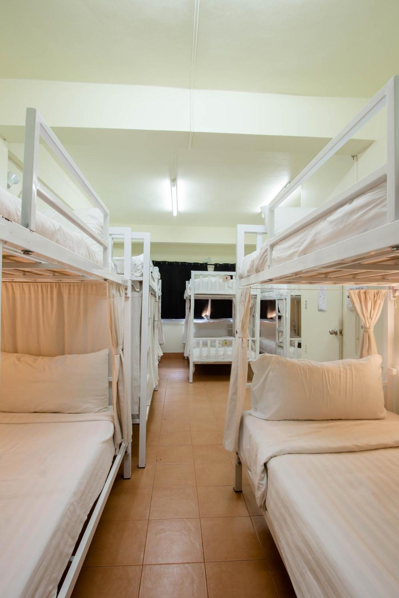 Beds Friends Phi Phi Hostel - Party Hostel Екстер'єр фото